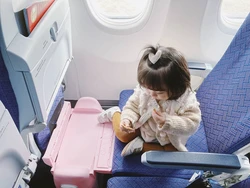 מזוודת ילדים שהופכת לשולחן 758 עם פטנט רשום של המותג MuuHoo | מהדורה מיוחדת