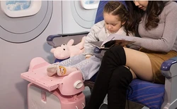 מזוודת ילדים שהופכת לשולחן 758 עם פטנט רשום של המותג MuuHoo | מהדורה מיוחדת